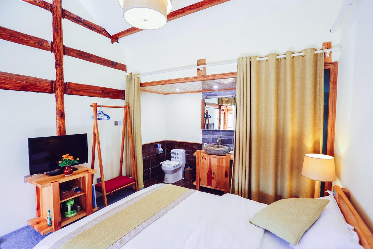 Log Cabin ต้าหลี่ ภายนอก รูปภาพ