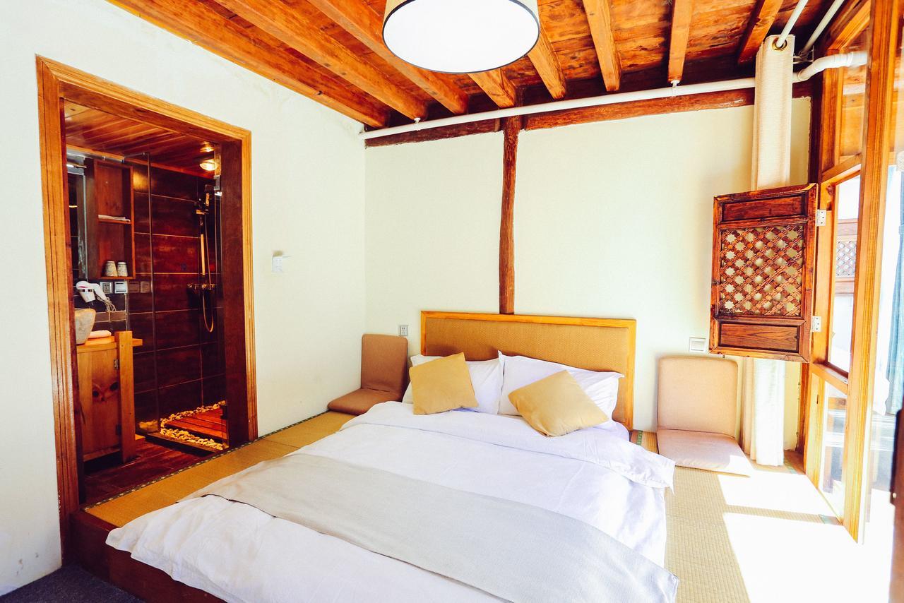 Log Cabin ต้าหลี่ ภายนอก รูปภาพ