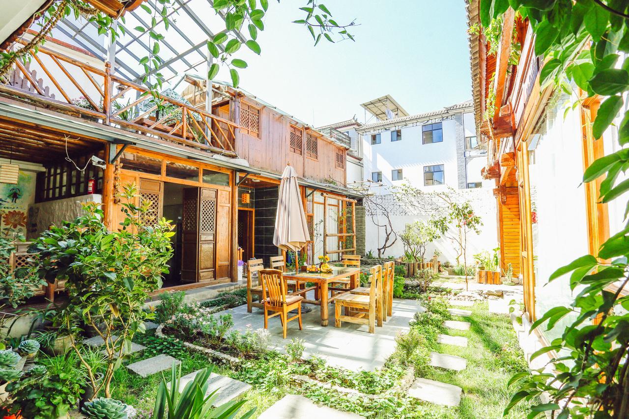 Log Cabin ต้าหลี่ ภายนอก รูปภาพ